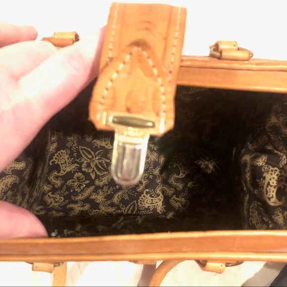 [SOLD] Sergio’s Handmade Leather Creations Purse - Picture 7 of 8